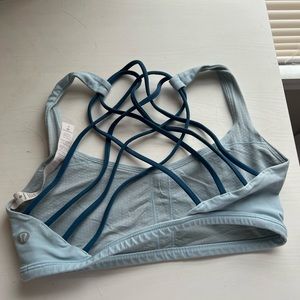 Lululemon free to be wild bra